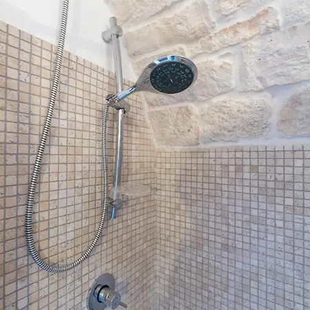 Corte Cairoli Holiday home