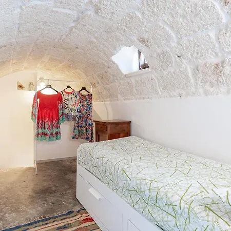 Corte Cairoli Holiday home *