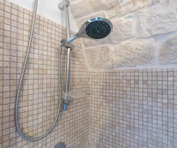 Corte Cairoli Tatil Evi